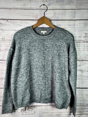 Legendary Outfitters Women's Long Sleeve Cozy Crewneck Sweater Greenish Medium